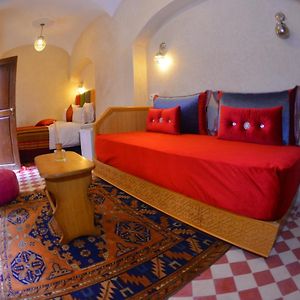 Habitación con 2 Camas Individuales